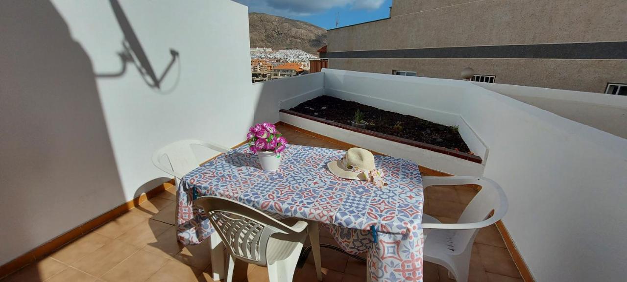 Los Cristianos Apartment, 1 Bedroom Wifi Free & Big Terrace 외부 사진